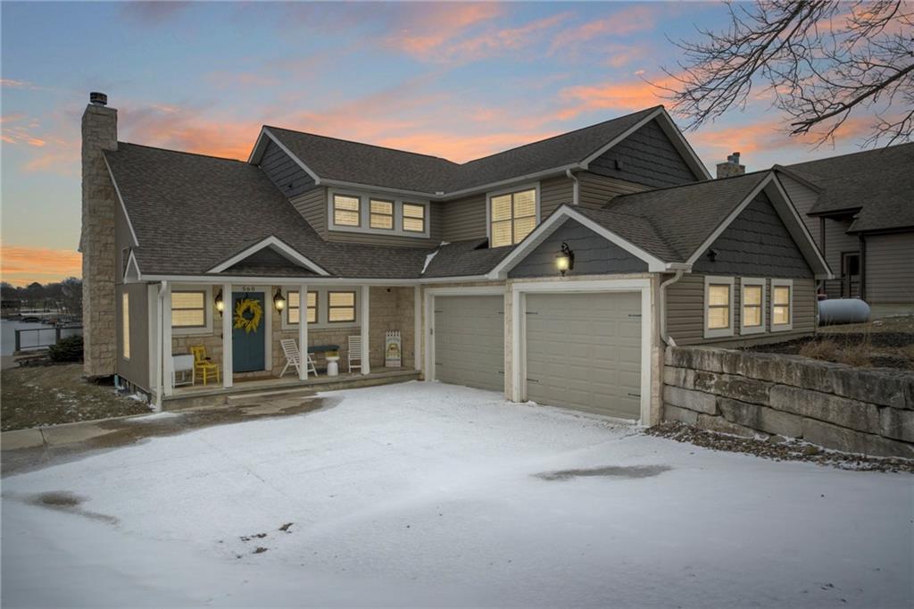 560 Lake Viking Terrace