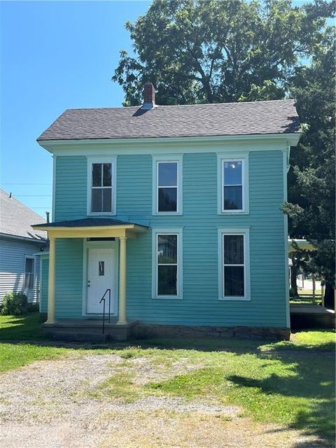 Photo of 522 Illinois Street, Oswego, KS 67356 (MLS # 2630106)