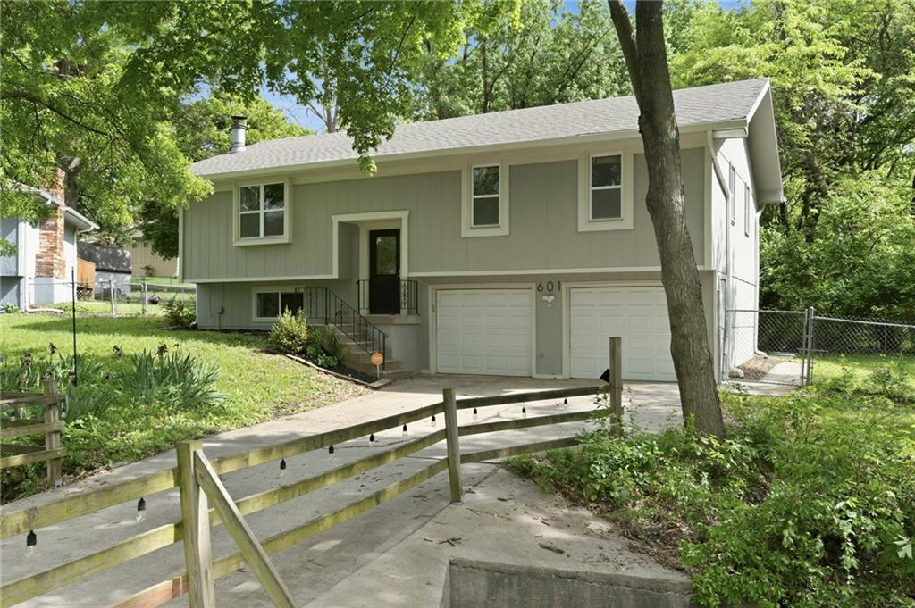 601 NE 115th Terrace