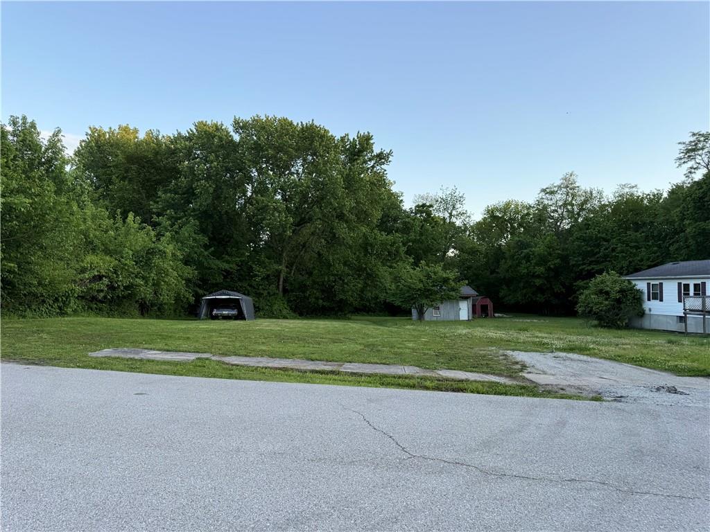 Photo 1 of 3 — 1007 W Lexington Street, Richmond, MO 64085