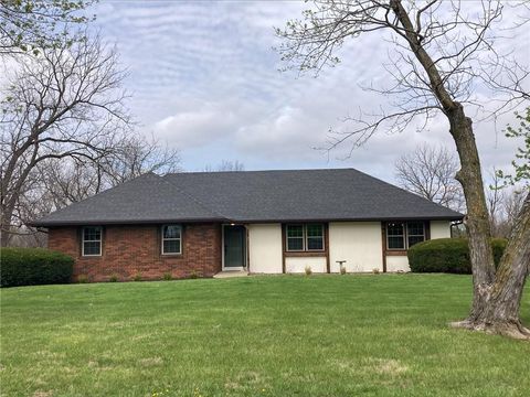 13491 Heritage Drive St Joseph MO 64505