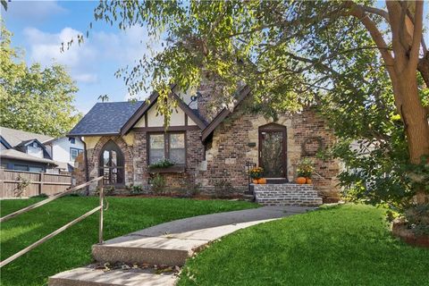 6823 Rockhill Road, Kansas City, MO 64113 - MLS#: 2584457