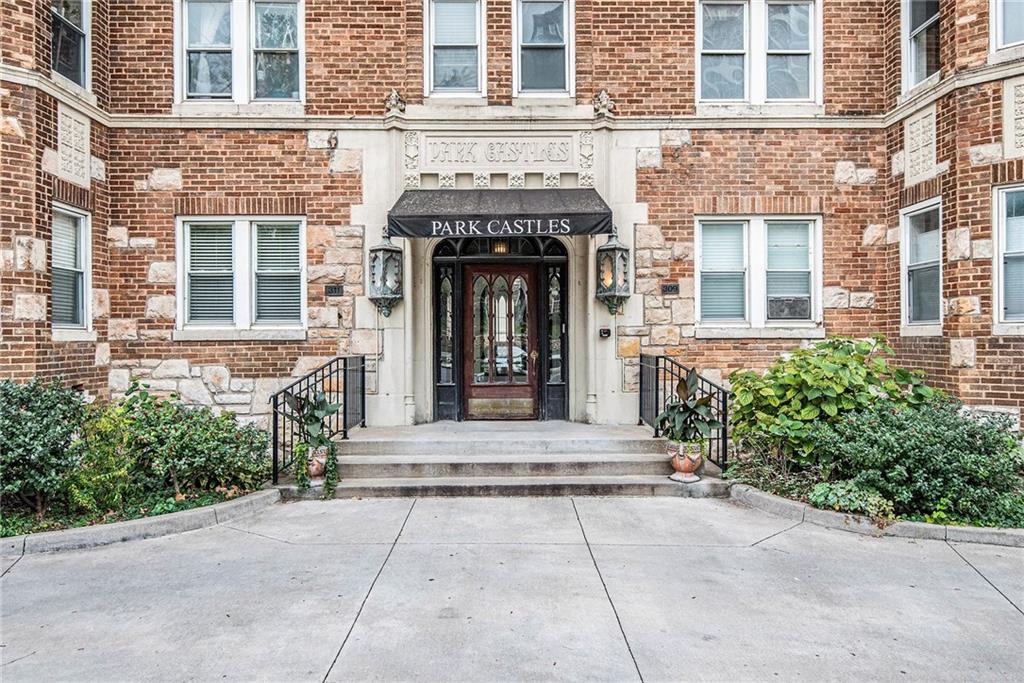 311 E Emanuel Cleaver II Boulevard 301