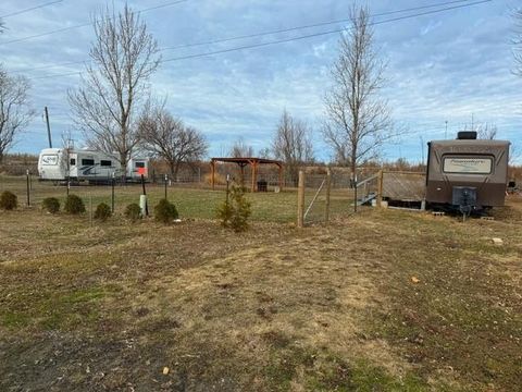 MLS: 2528672