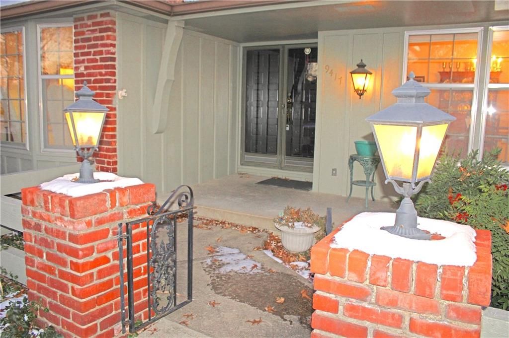 Photo of 9417 RALSTON Avenue, Kansas City, MO 64138 (MLS # 2592001)