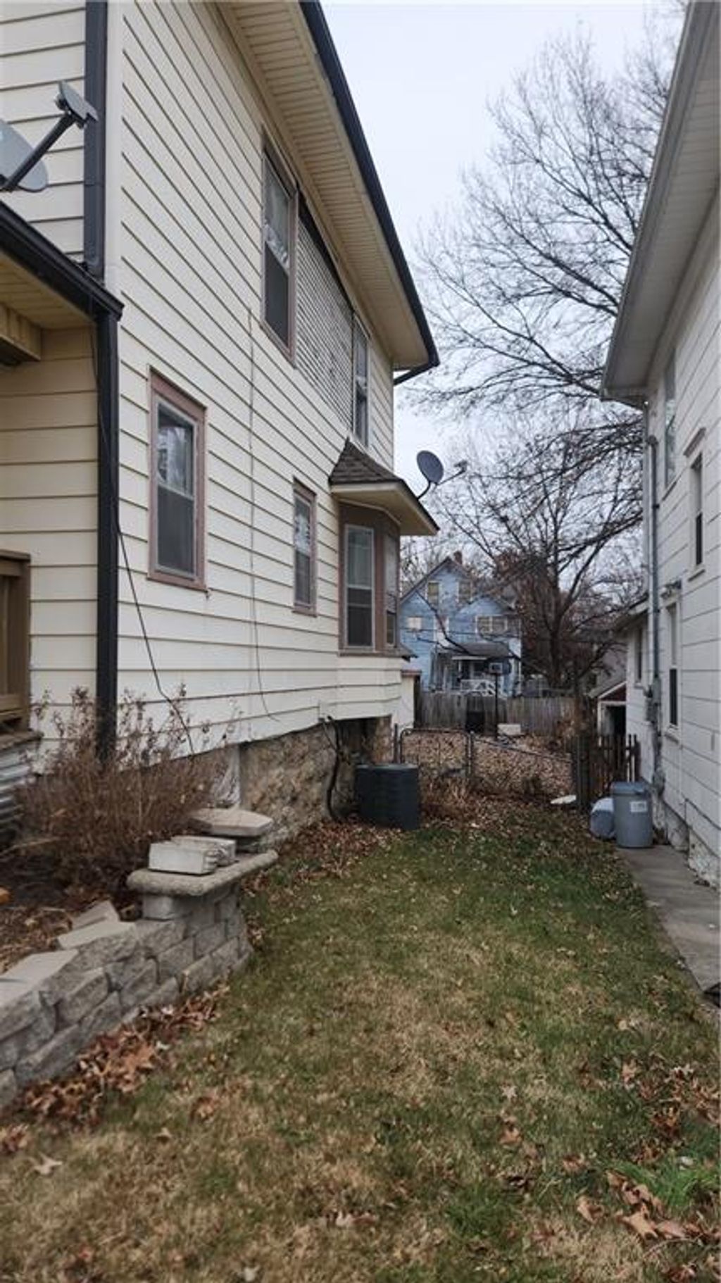 Photo of 241 N 17 Street, Kansas City, KS 66102 (MLS # 2592272)
