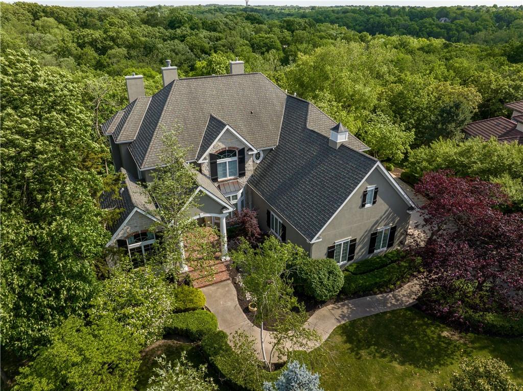 313 NW Rockhill Circle