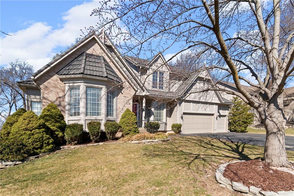 1008 NE Moss Point Road