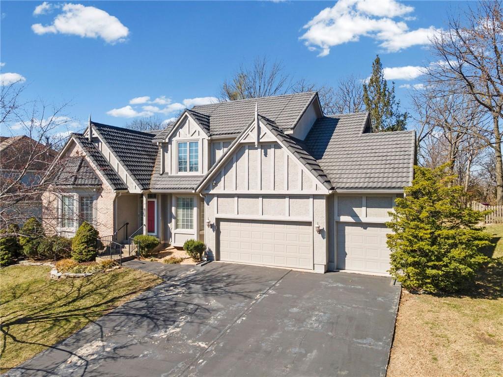 1008 NE Moss Point Road