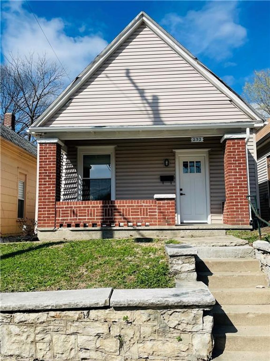 Photo of 232 N 6th Street, Kansas City, KS 66101 (MLS # 2591811)