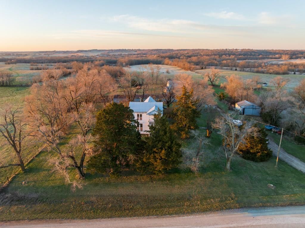 Photo of 46863 East 192nd Street, Richmond, MO 64085 (MLS # 2608042)