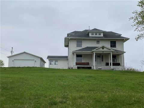 502 E Morehouse Street Hopkins MO 64461