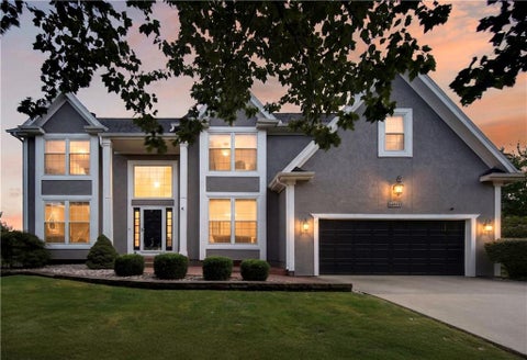 Photo of 14921 Benson Street, Overland Park, KS 66221 (MLS # 2641126)