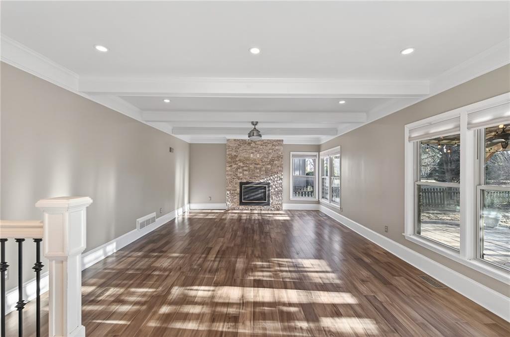 7919 W 116th Terrace