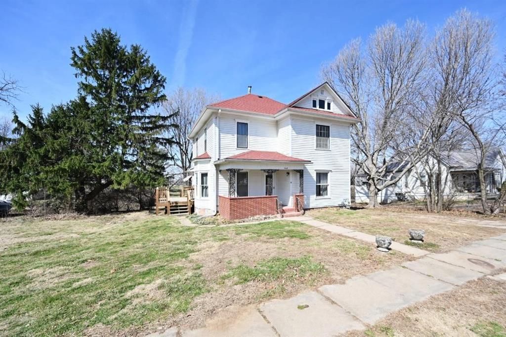 Photo of 509 S Park Street, Troy, KS 66087 (MLS # 2608066)