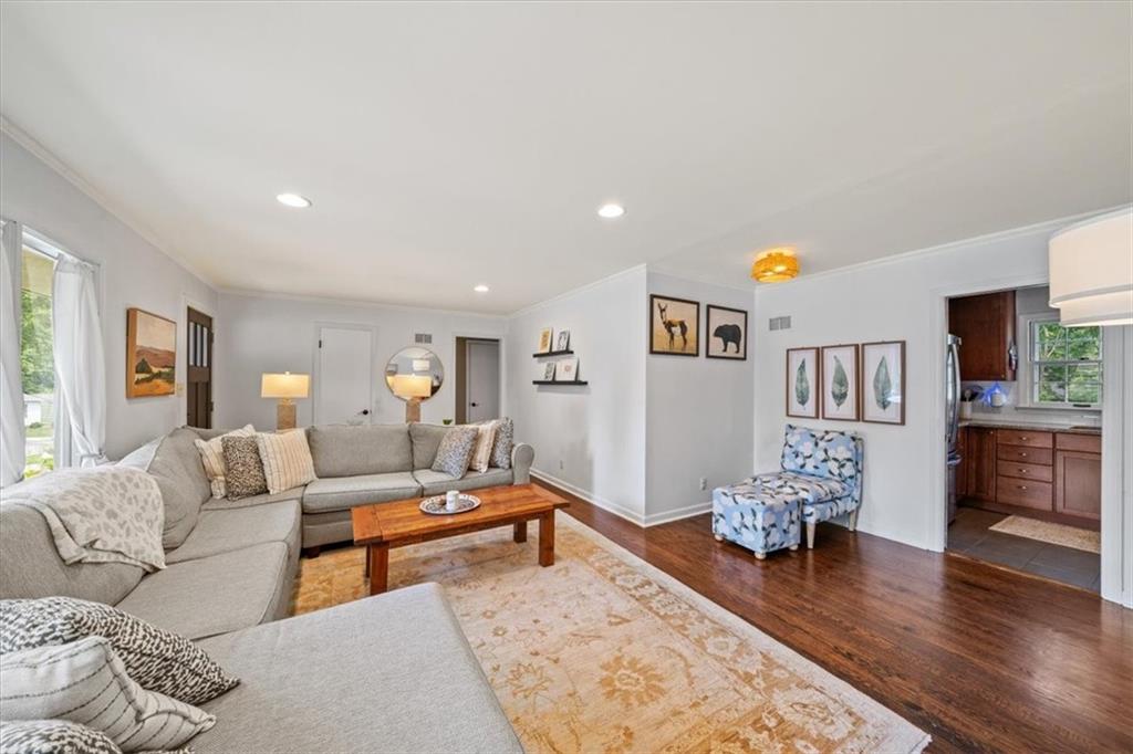 4717 W 76th Street
