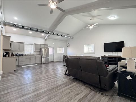 1740 Oklahoma Avenue Trenton MO 64683