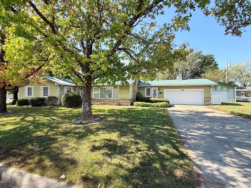 212 Maple Drive