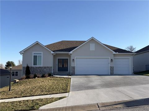 205 Prairie Rose Circle Smithville MO 64089