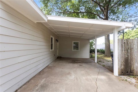 Tiny photo for 24 Virginia Drive, Liberty, MO 64068 (MLS # 2639926)