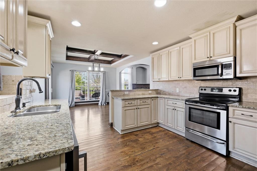 3141 N 123rd Terrace