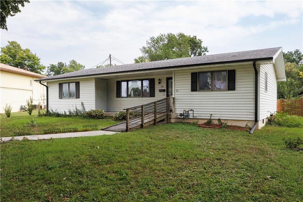 324 N 8th Street
