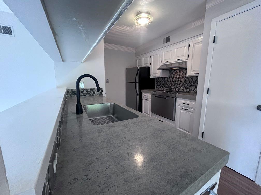 419 W 104th Street D