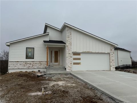 704 21st Street, Oak Grove, MO 64075 - MLS#: 2546553