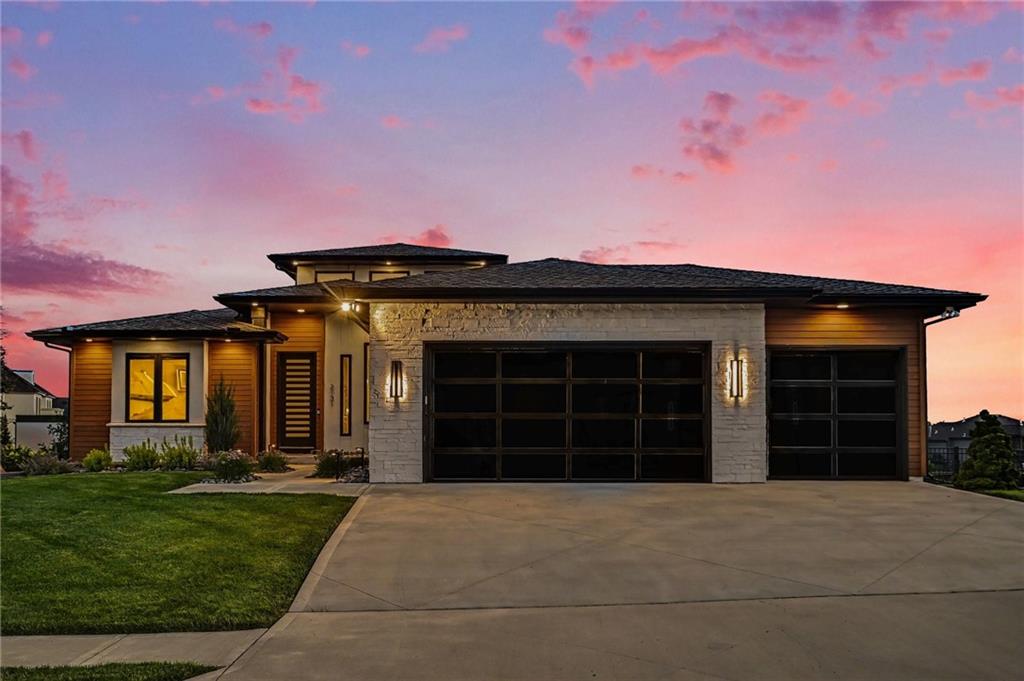 2131 NW Palisades Drive