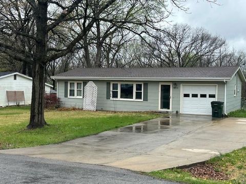 3038 Iowa Street Leavenworth KS 66048