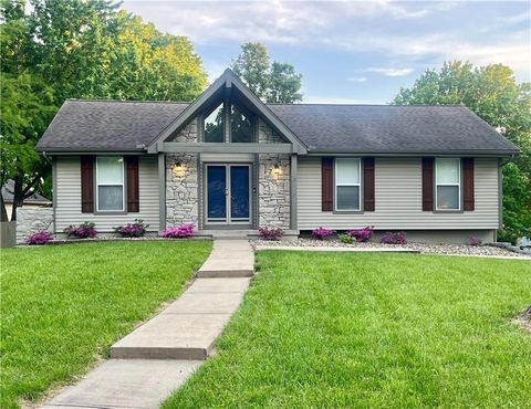 3611 NE Chapel Drive, Lee\'s Summit, MO 64064 - MLS#: 2549268