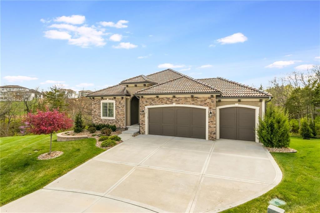 420 NW Kaylea Court
