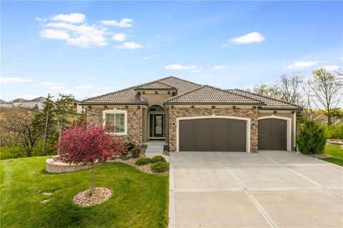 420 NW Kaylea Court Lee's Summit MO 64081