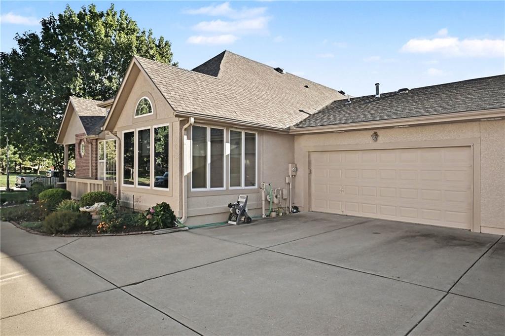 15212 S Greenwood #2000 Street