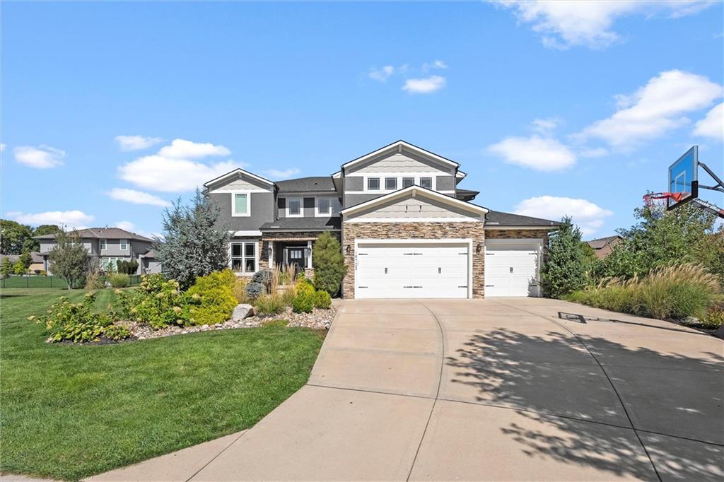 19723 Barstow Street