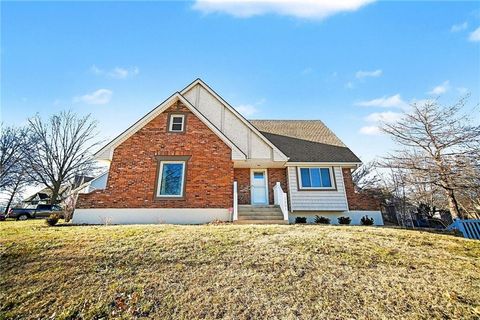 1201 NW Burr Oak Court, Blue Springs, MO 64015 - MLS#: 2596386