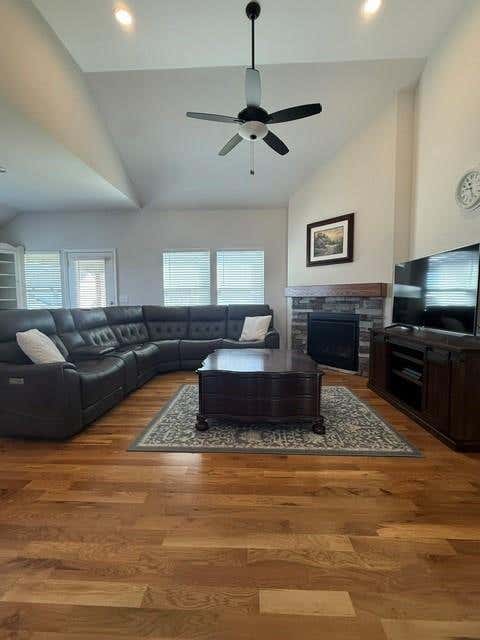 Photo of 16338 Lois Lane, Basehor, KS 66007 (MLS # 2627132)