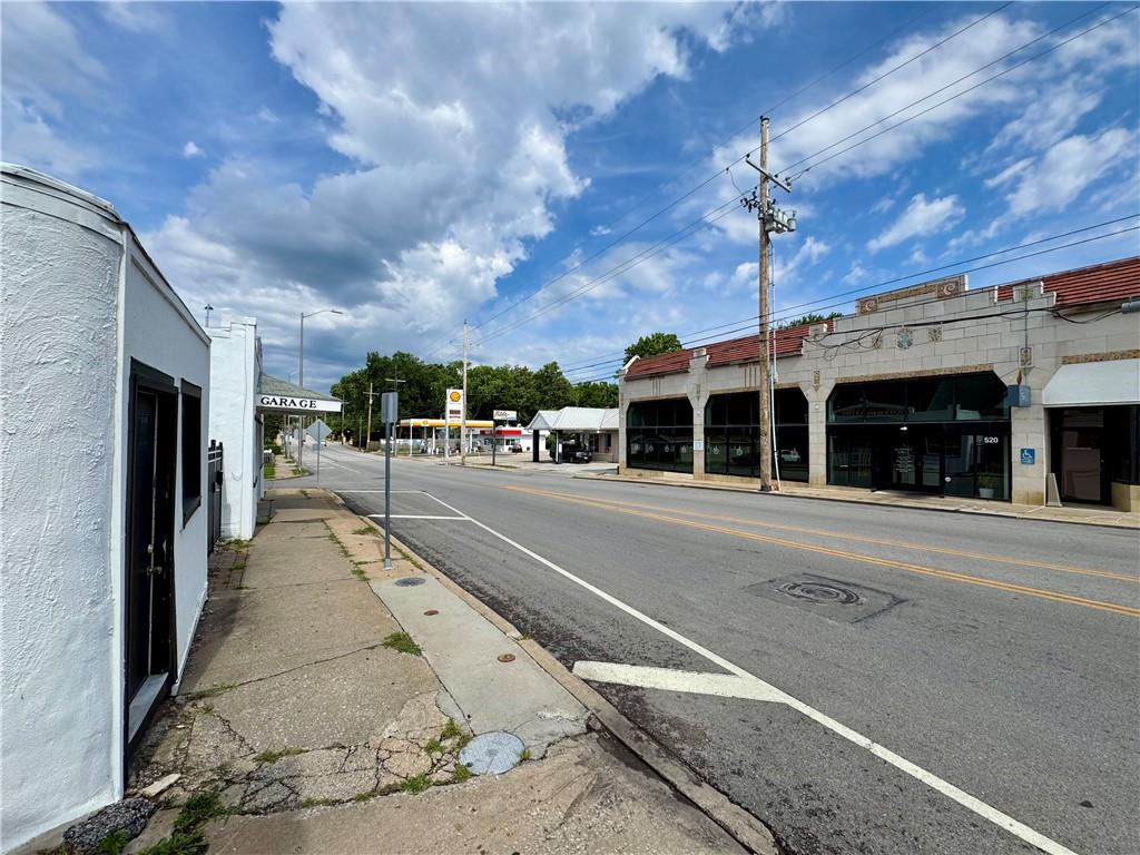 517 W 75th Street