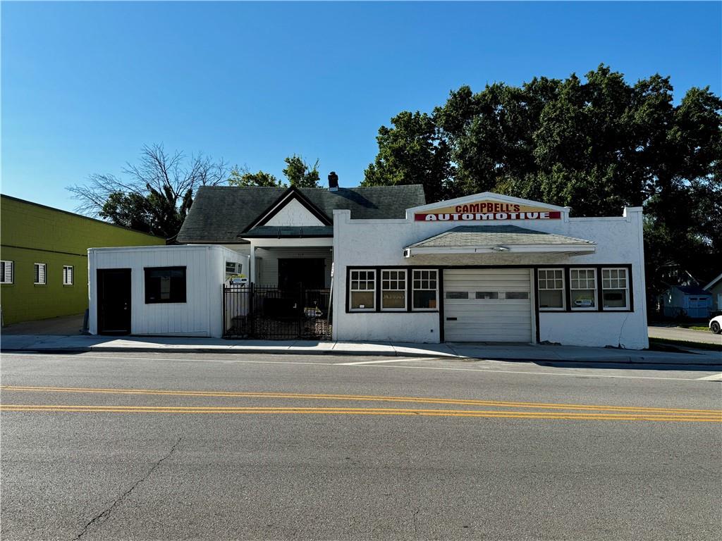 517 W 75th Street