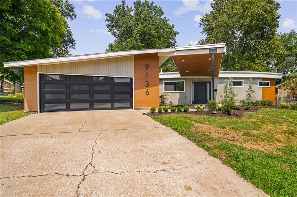 9136 Grant Lane