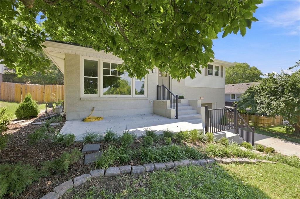 5657 W 50th Street