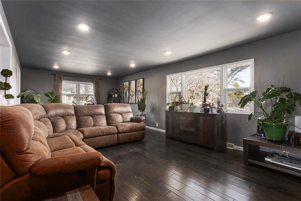 Photo of 3309 Mueller Lane, St Joseph, MO 64506 (MLS # 2598880)