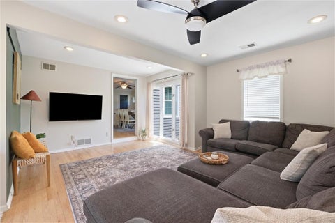 Tiny photo for 636 Hillside Avenue, Liberty, MO 64068 (MLS # 2631506)