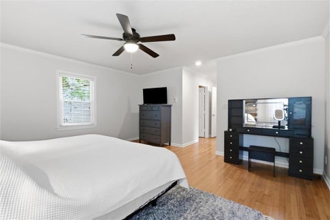 Tiny photo for 636 Hillside Avenue, Liberty, MO 64068 (MLS # 2631506)