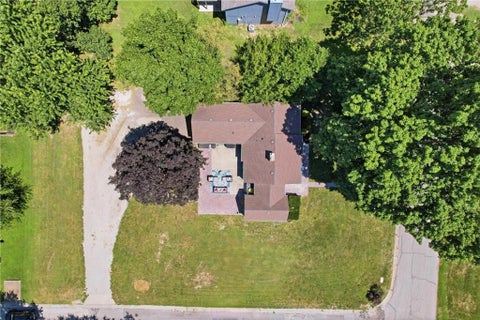 Tiny photo for 636 Hillside Avenue, Liberty, MO 64068 (MLS # 2631506)