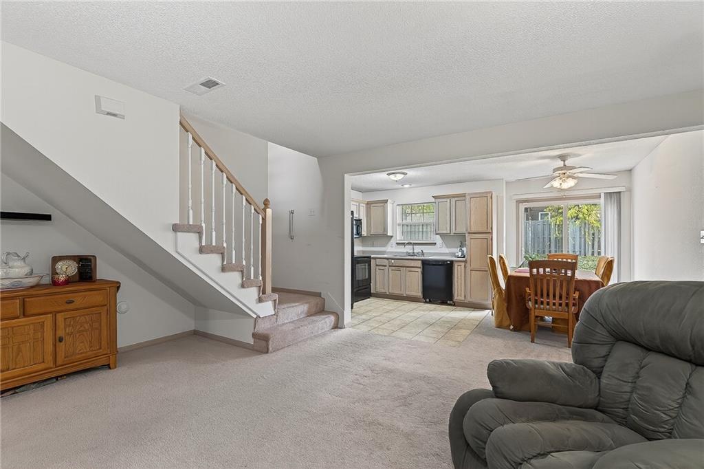 1325 SE Lexington Avenue 134C