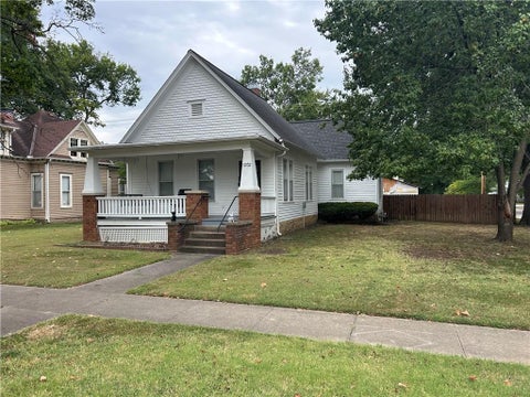 Photo of 1202 S Main Street, Fort Scott, KS 66701 (MLS # 2635725)