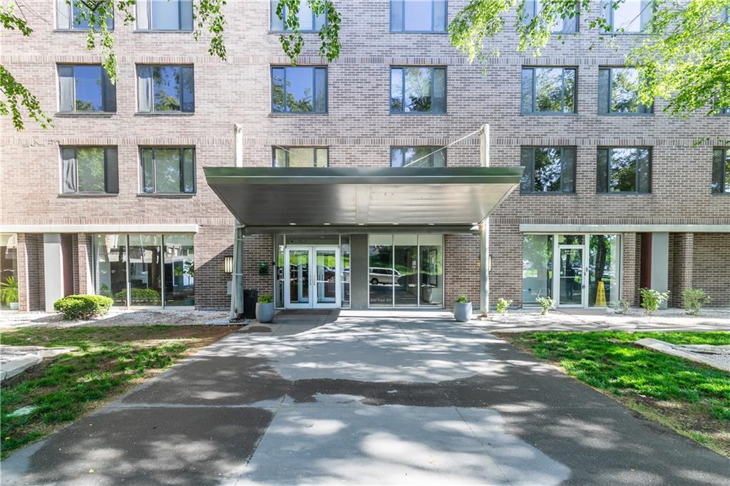 600 E 8th Street 5S