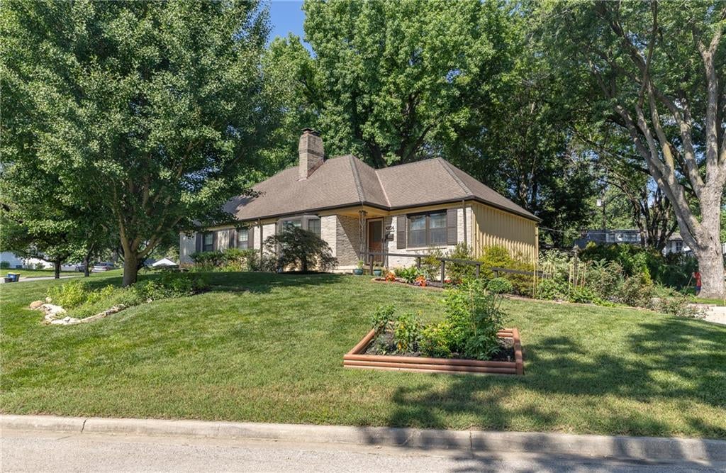 4934 Howe Drive