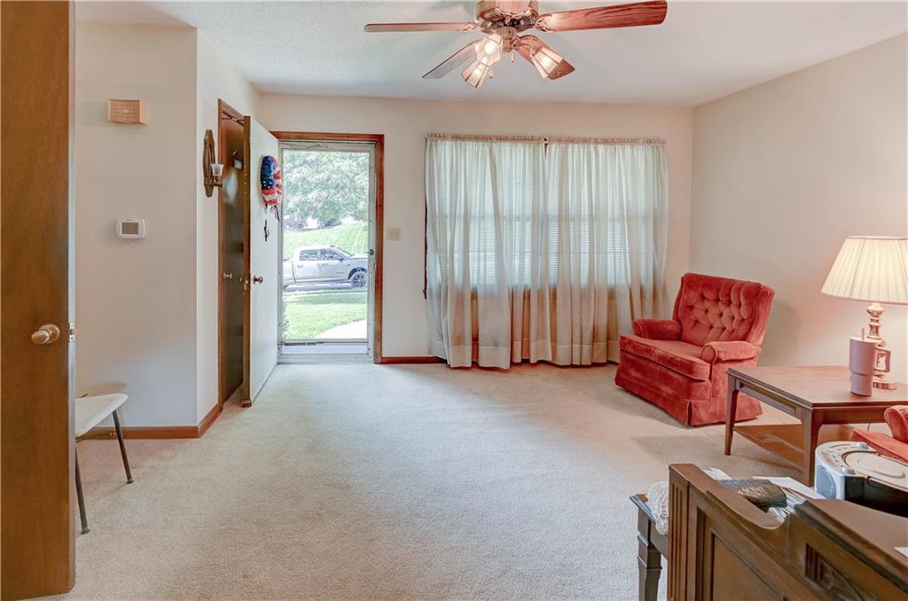 Kansas City, Missouri 64119, United States, 3 Bedrooms Bedrooms, ,2 BathroomsBathrooms,Residential,Active,176068